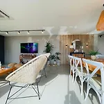 Impresionante Apartamento Con Salida Directa Al Mar