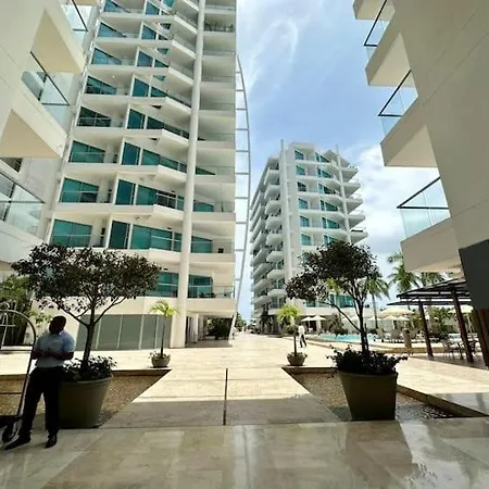 Impresionante Apartamento Con Salida Directa Al Mar *
